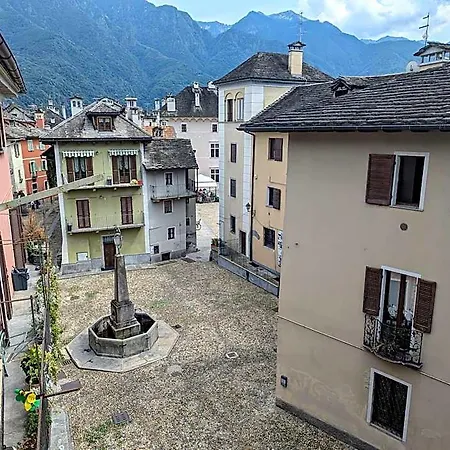 Hotel Fontana House